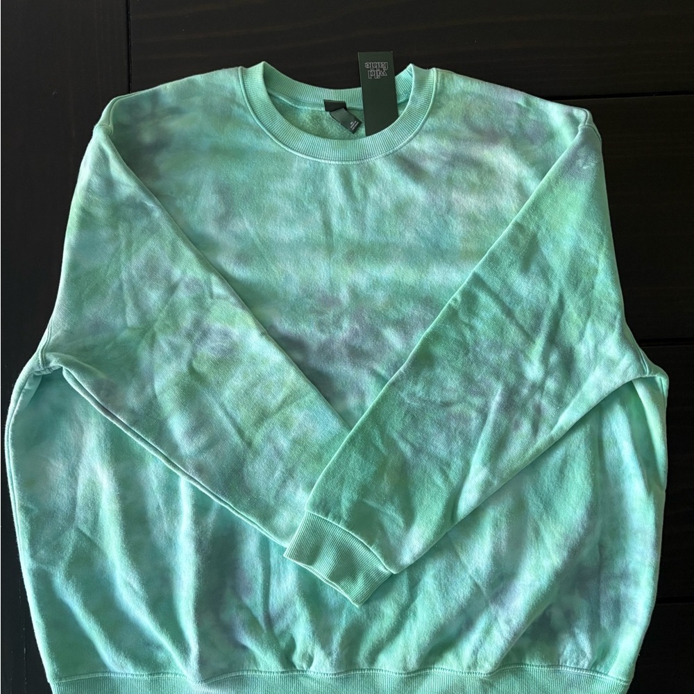 Women’s Wild Fable Green Tie-Dye Sweatshirt - Size XL